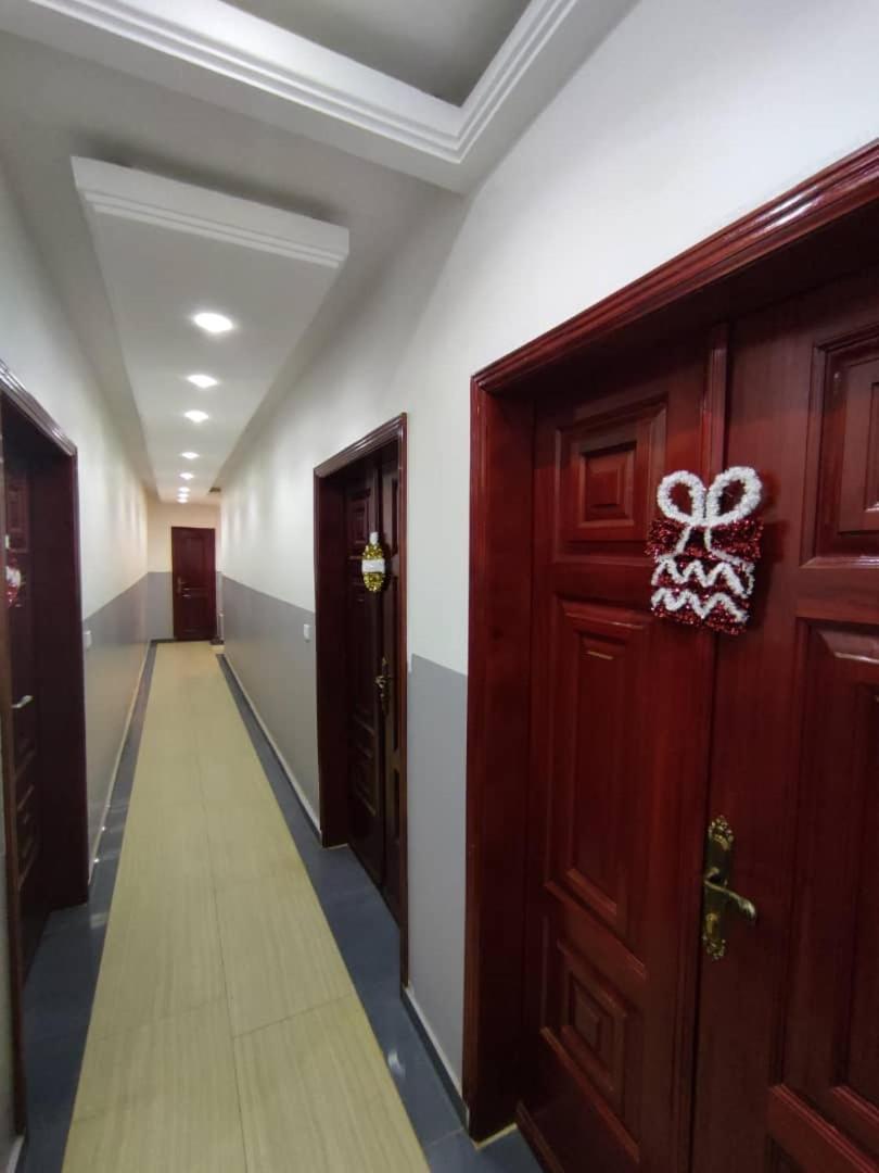 Hotel Appart B4U - Etoudi Yaoundé Esterno foto