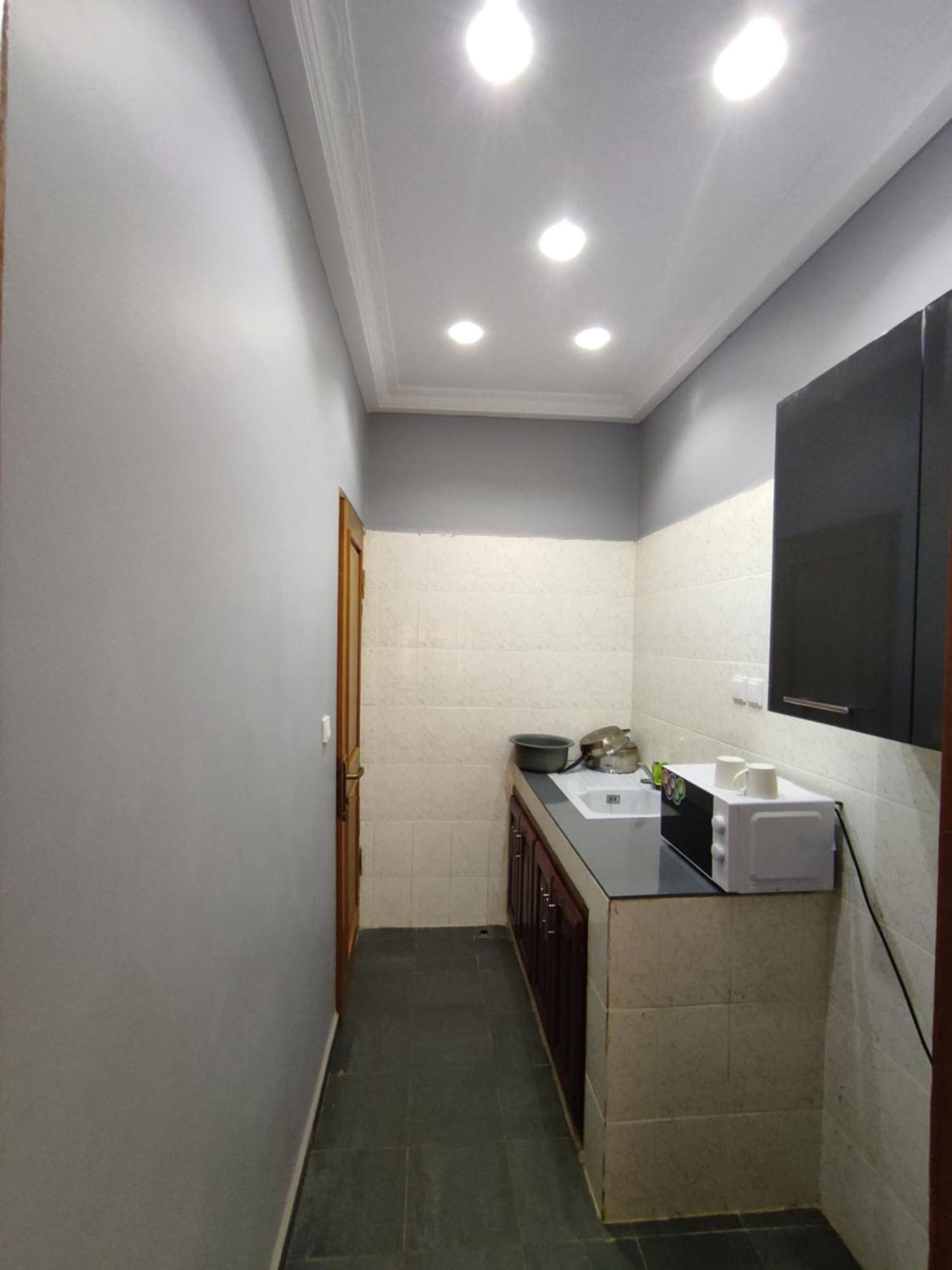 Hotel Appart B4U - Etoudi Yaoundé Esterno foto
